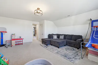 588 Cowley Drive, Westfield - 32