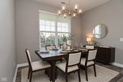 9170 Hedley Way E, Avon - 30