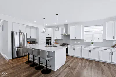 15352 Manderley Street, Fishers - 13