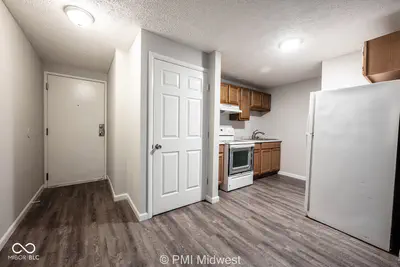3736 Meridian Street, Indianapolis - 4