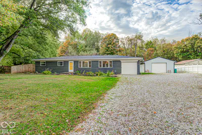 187 County Road 200, Danville - 37