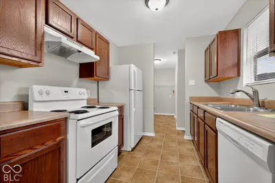 2883 Beethoven Avenue, Indianapolis - 7