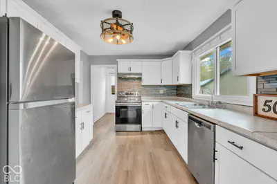 505 Main Street, Jamestown - 9