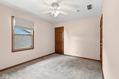 2611 Conestoga Court, Newburgh - 28