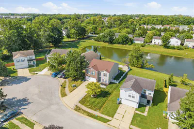 1860 Wandflower Circle, Indianapolis - 40