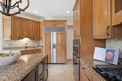 6671 Cherbourg Circle, Indianapolis - 21