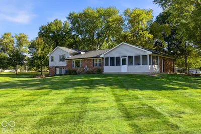 916 N 350 W, Greenfield - 24