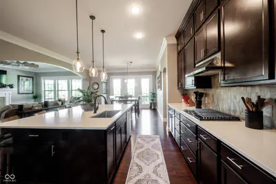 18176 Lakes End Drive, Westfield - 24