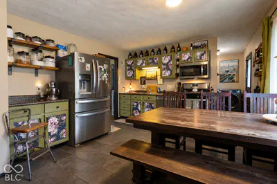 1021 Eastlawn Drive, Whiteland - 8
