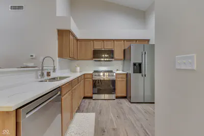7329 Oak Knoll Drive, Indianapolis - 10