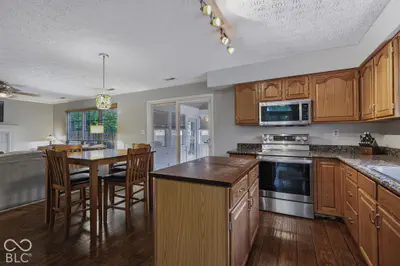 11533 Jamestown West Drive, Fishers - 9
