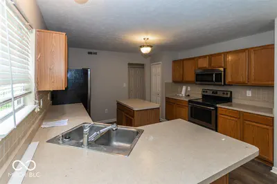 10686 Trailwood Drive, Fishers - 15