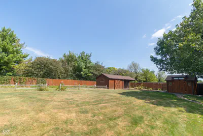 2460 Hickory Boulevard, Greenfield - 10
