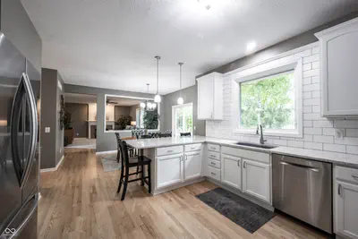 5636 Ottawa Pass, Carmel - 8