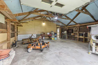 15701 650 Road, Anderson - 70