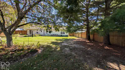 7734 Winding Creek Drive, Indianapolis - 33