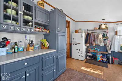 3470 S 900 E, Columbus - 18