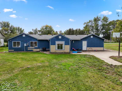 8608 State Road 42, Monrovia - 31