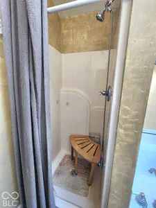 205 11th Street, Alexandria - 24