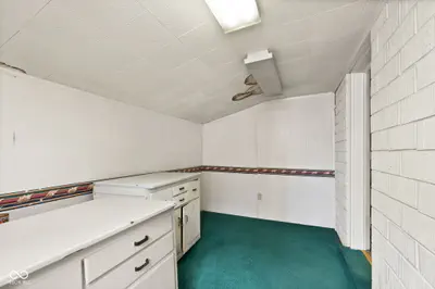 1302 10th Street, Jeffersonville - 40