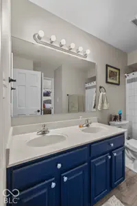 7048 Spellman Court, Indianapolis - 36
