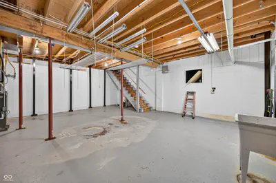 235 Eagle Drive, Nineveh - 68