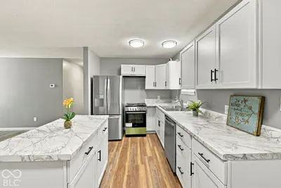 4422 Lexington Avenue, Indianapolis - 11