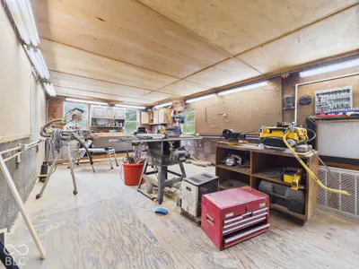 2942 200 East Road, Anderson - 25