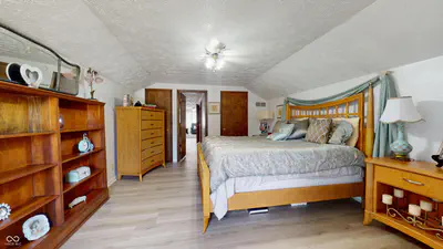 611 Sun Valley Court, Indianapolis - 56