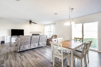 1598 Kingen Drive, Greenfield - 12