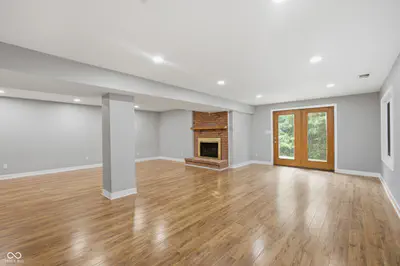 635 Mulberry Street, Zionsville - 40