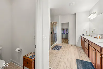 9627 Summerton Drive, Fishers - 28