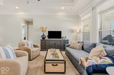 2656 Daffodil Court, Columbus - 18