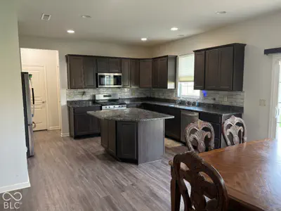 6162 Crabapple Drive, Whitestown - 4