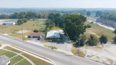 2323 Lafayette Avenue, Terre Haute - 26