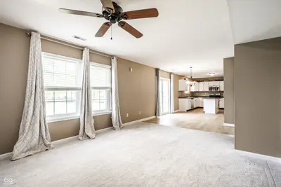 9842 Herald Square, Fishers - 12