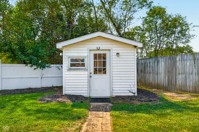 2846 Hillside Drive, Bedford - 55