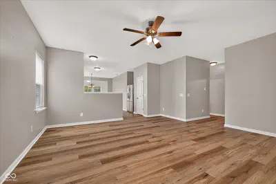 8922 Springview Drive, McCordsville - 8