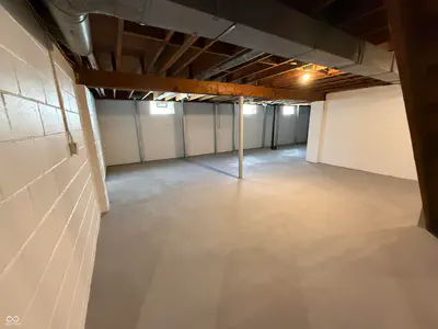 5931 Carrollton Avenue, Indianapolis - 39
