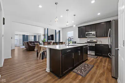 9410 Bethel Woods Drive, Indianapolis - 10