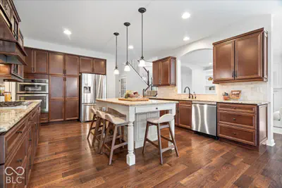10529 Geist View Drive, Fishers - 12