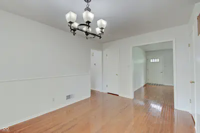 47 Dixie Drive, Indianapolis - 14