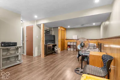 9007 Squire Court, Indianapolis - 3
