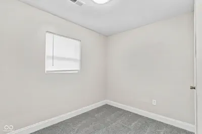 1090 N Mann Avenue, Austin - 13