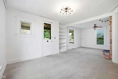 206 Broadway Street, Pendleton - 12