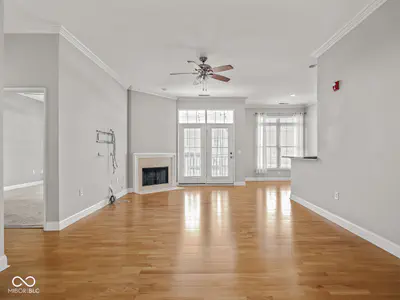 450 Ohio Street, Indianapolis - 18