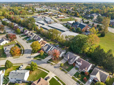 7475 Wood Court, Fishers - 45