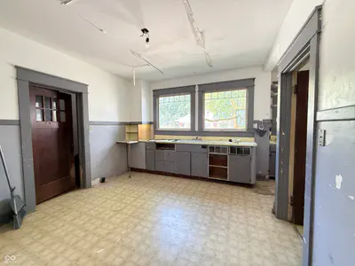 229 Walnut Street, Ladoga - 15