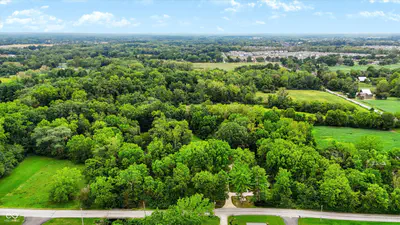4303 E County Road 150 N, Avon - 53