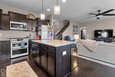 15975 Viking Meadows Drive, Westfield - 9